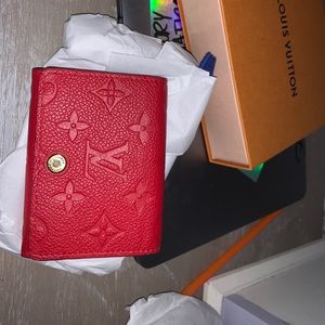 ❌TRADED❌Louis Vuitton red card holder